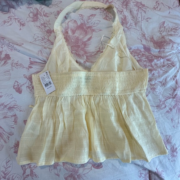 PacSun Yellow Halter Crop Top - Picture 2 of 4